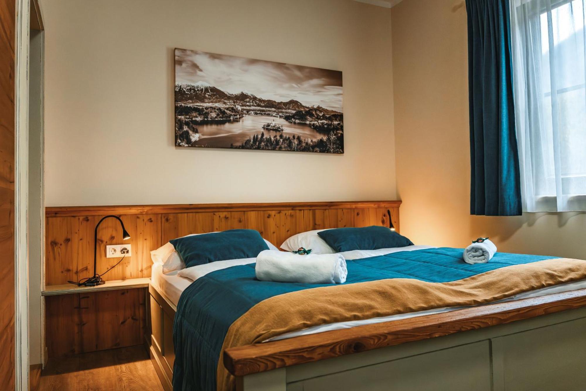 Guest House Ejga Jesenice Ngoại thất bức ảnh