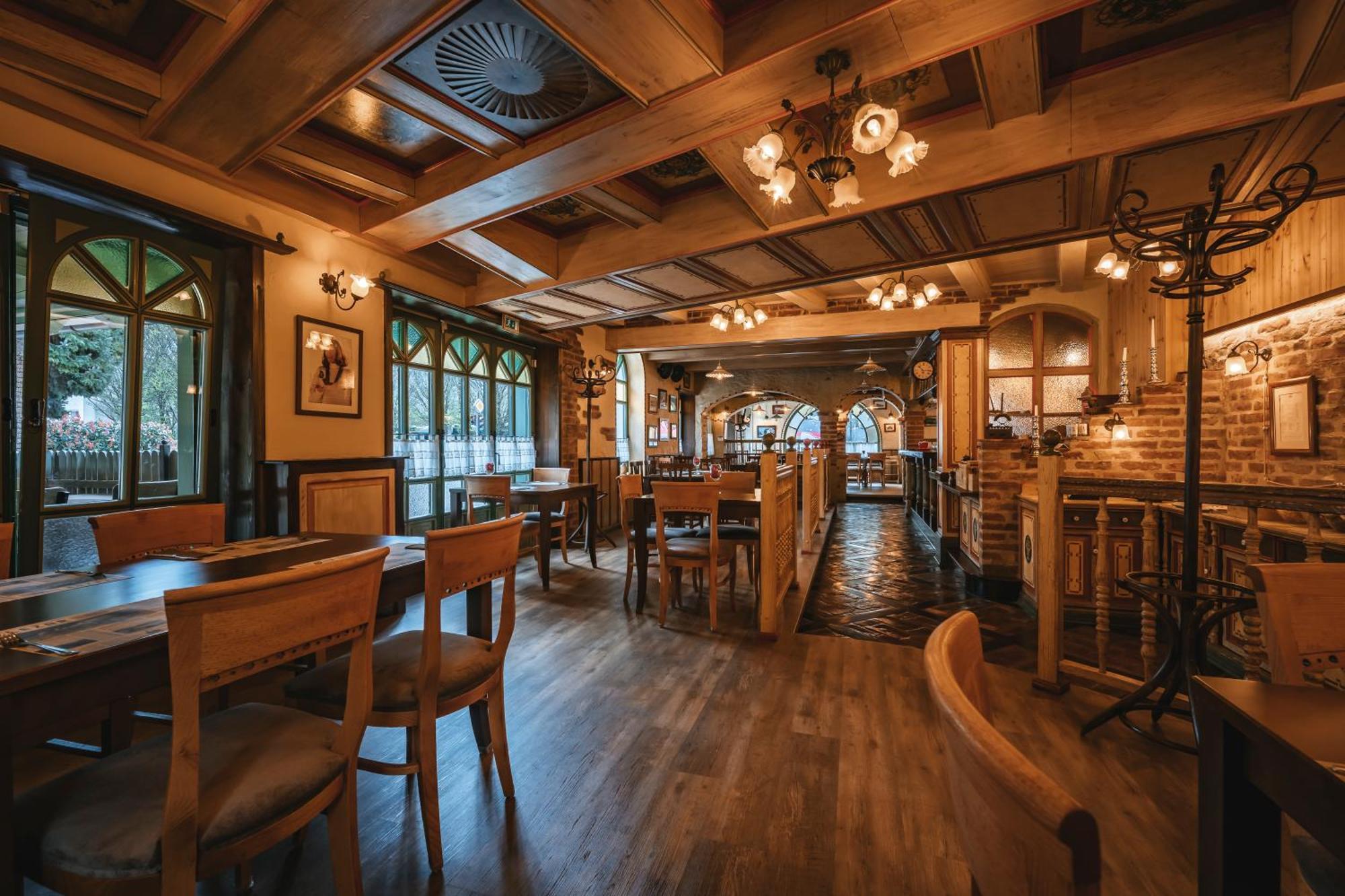 Guest House Ejga Jesenice Ngoại thất bức ảnh