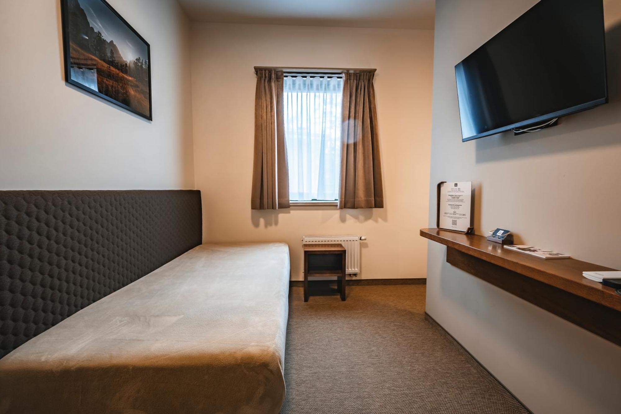 Guest House Ejga Jesenice Ngoại thất bức ảnh
