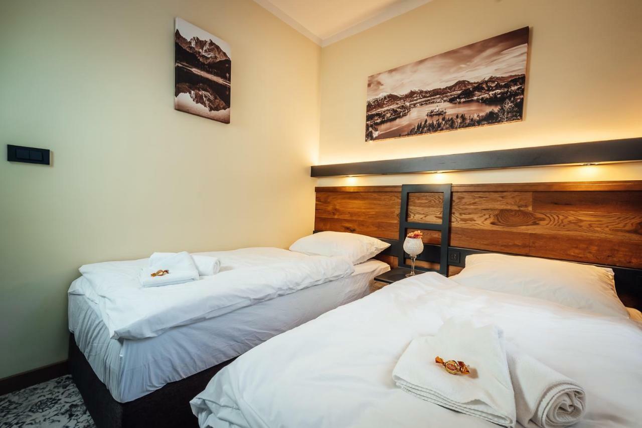 Guest House Ejga Jesenice Ngoại thất bức ảnh